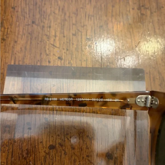 Ray-Ban Meteor Tortoise Sunglasses with Green lenses - Picture 2 of 2